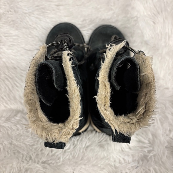 SOREL Kids' Whitney™ II Short Waterproof Insulated Boot size 11 toddler - Picture 9 of 11